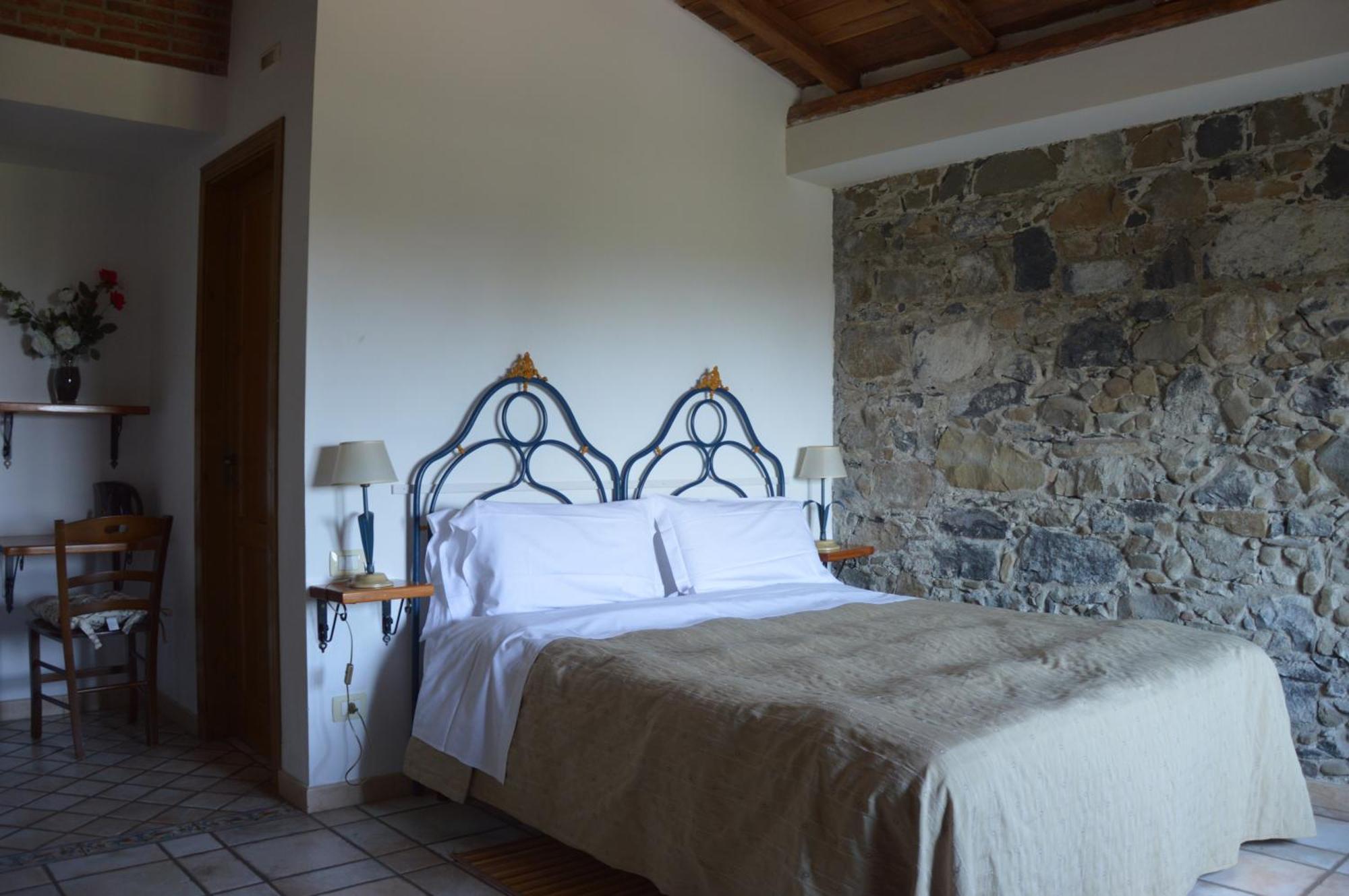 Antico Borgo Etneo Country Hotel Calatabiano Luaran gambar