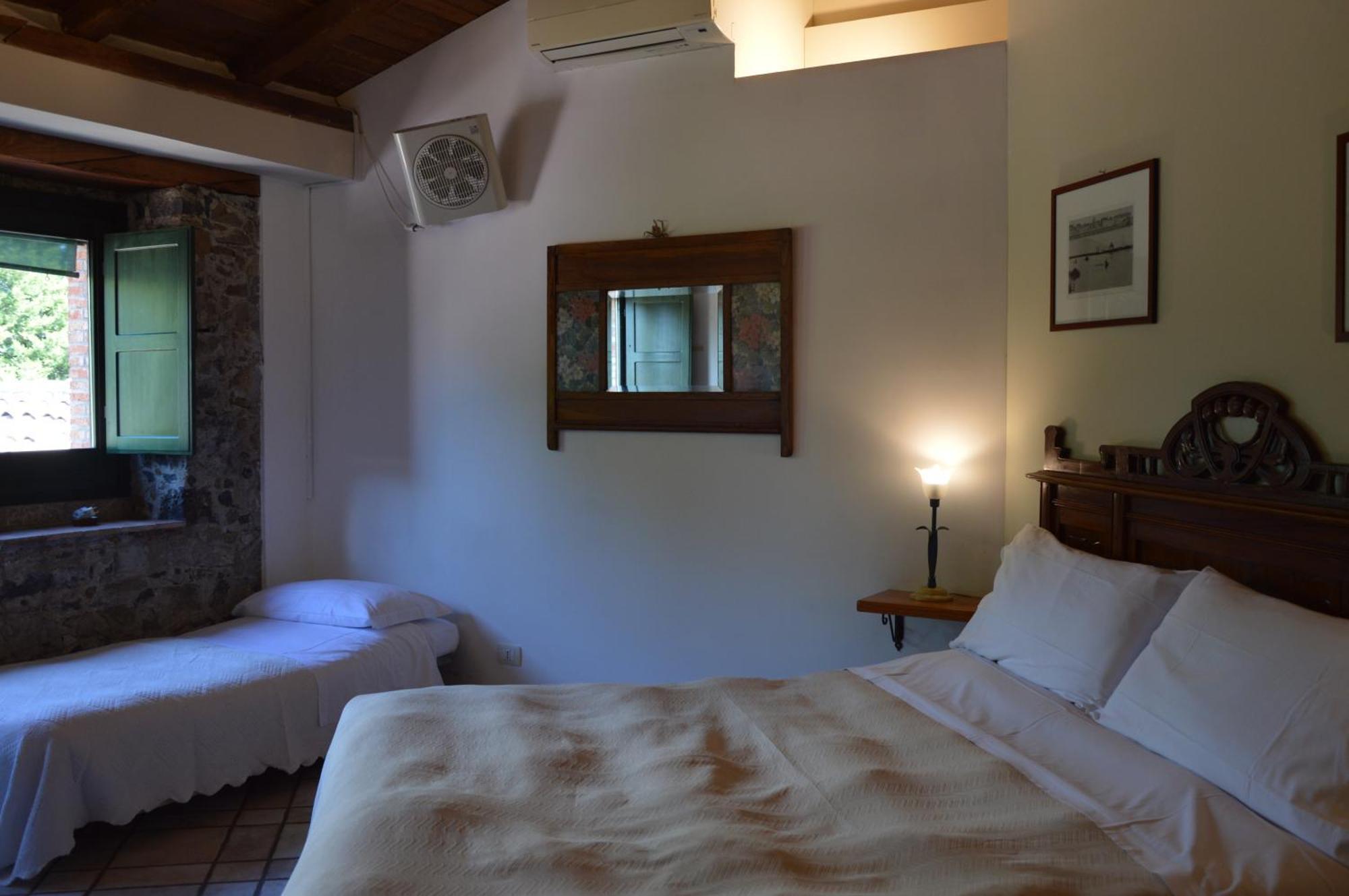 Antico Borgo Etneo Country Hotel Calatabiano Luaran gambar