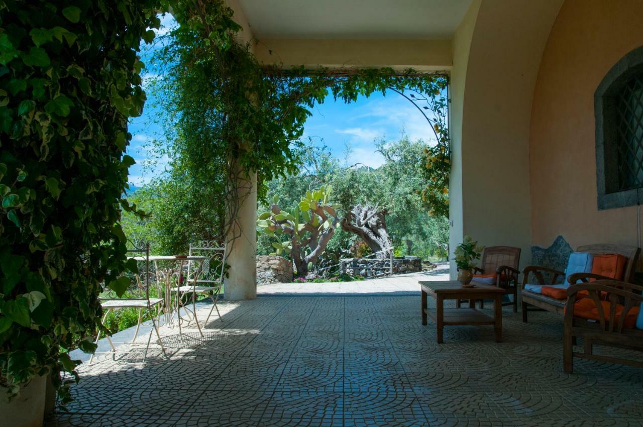 Antico Borgo Etneo Country Hotel Calatabiano Luaran gambar